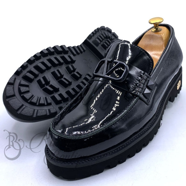 Vlt Crested Wetlook Bold Sole | Black Shoes
